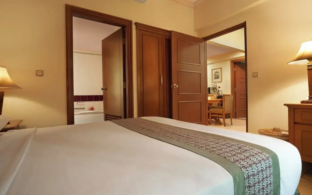 Asuka Hotel MM2100 Industrial Town