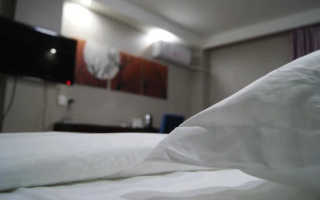 Chengdu Grand Yu Hotel