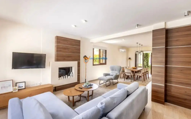 Ayia Napa Seafront Ionion Villa H5