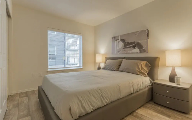 Domicile Suites at Elliott Bayview
