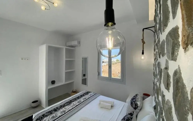 Stone House Agia Anna Naxos