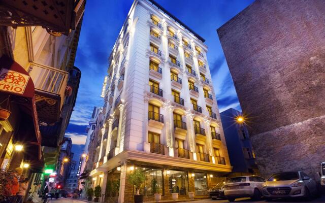 Pera Center Hotel вид на фасад
