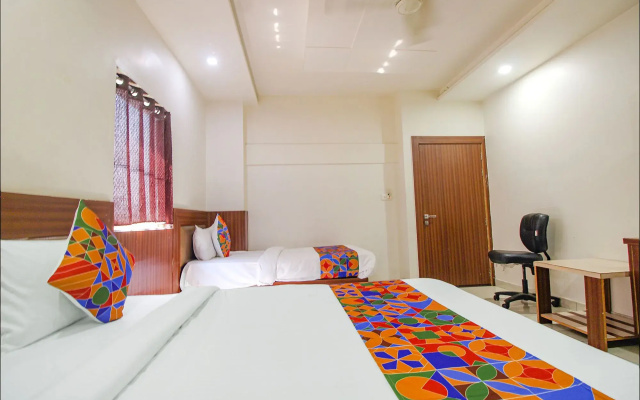 Fabhotel Taj Dream