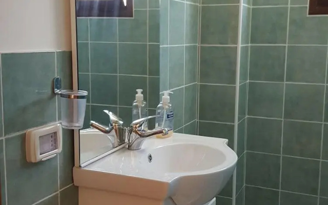 Dante Apartment