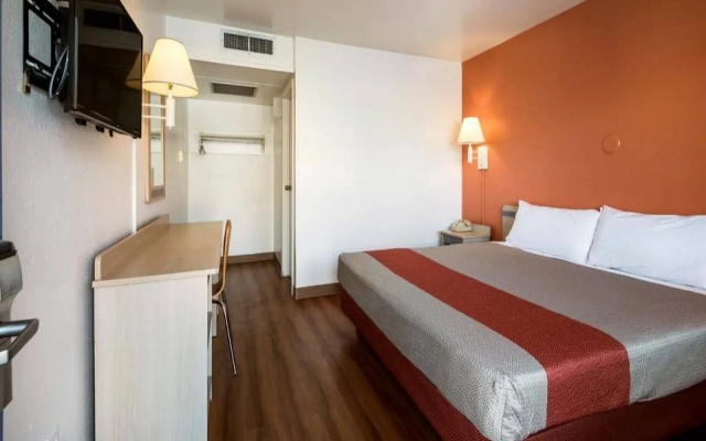 Motel 6 Wendover, UT