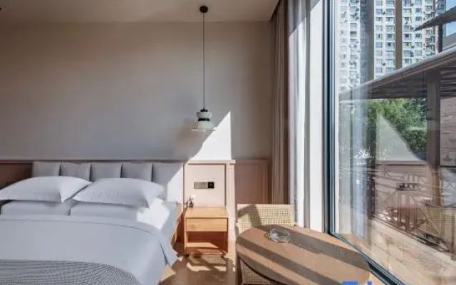 Shiyi Lanjí Vacation Apartment (Poshui Plaza)