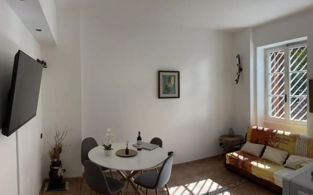 Holiday Home Roma Night and Day