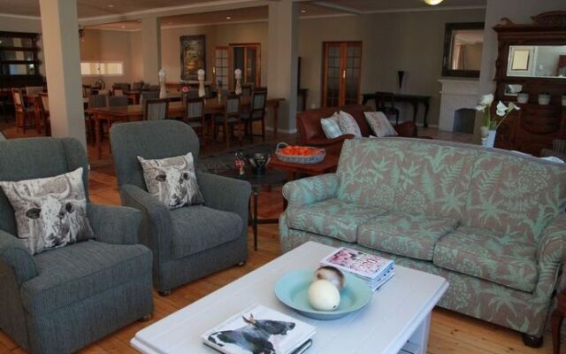 Отель The Kraal Addo Country Estate интерьер отеля