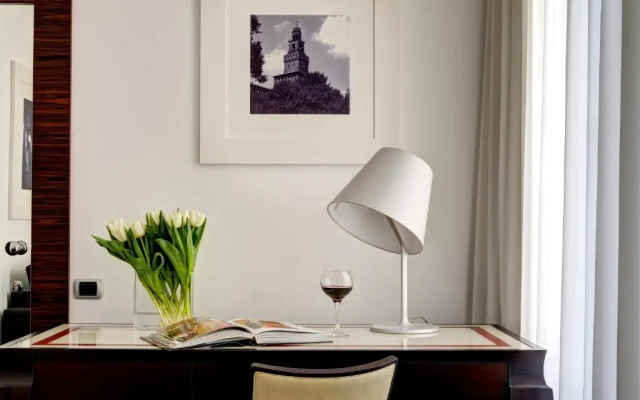 Milano Castello Luxury Apartment