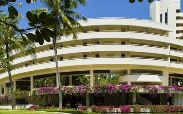 Hilton Phuket Arcadia Resort and Spa Таиланд, Пхукет - - забронировать отель Hilton Phuket Arcadia Resort and Spa, цены и фото номеров вид на фасад