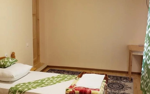 Sarrafon B&B