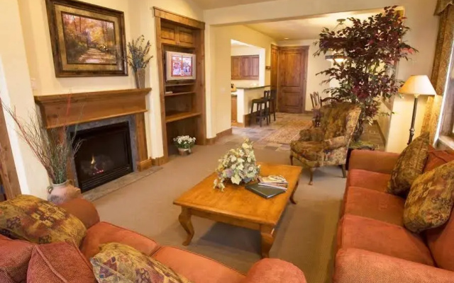 Grand View Lodge