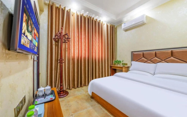 Yayuan Hotel