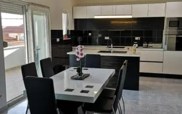 Apartment Istuk