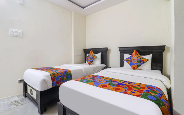 Fabhotel Lotus Park