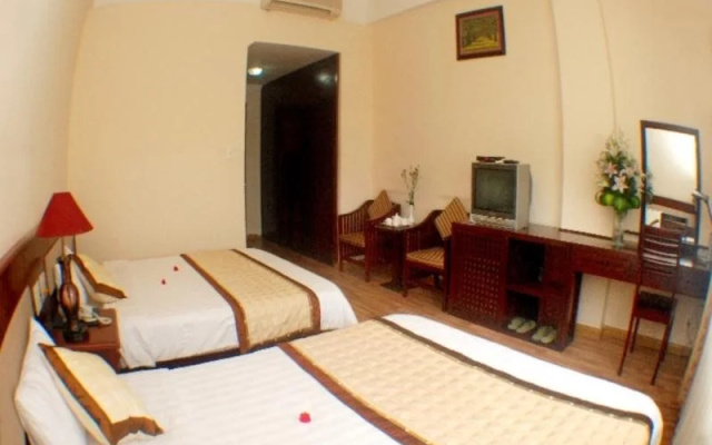 Hung Vuong Hotel