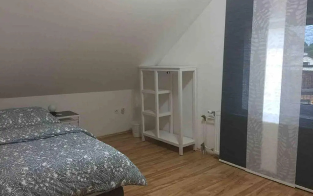 Haus Mit 3 Schlafzimmer Und Garten