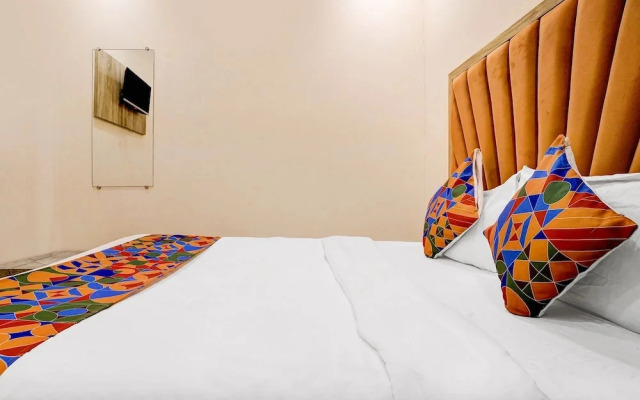 Fabhotel New Pride Suite