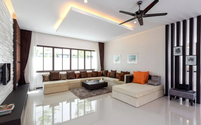 The Regent Pool Villa Kamala