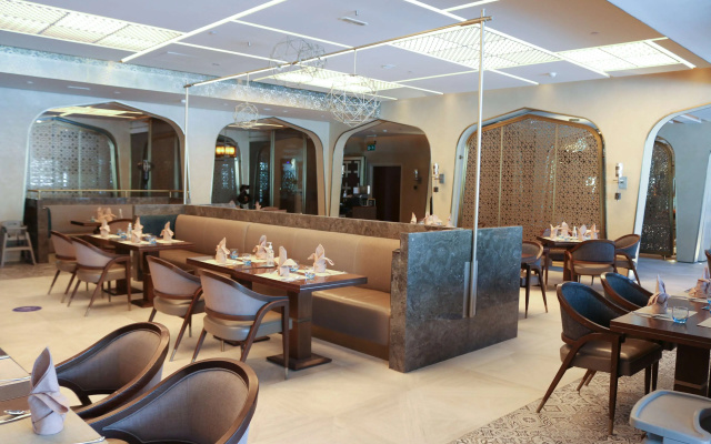 Radisson Blu Hotel & Resort