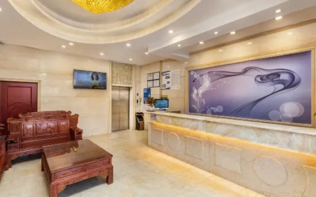 Nanfang Yijing Hotel (Shenzhen Baoan International Airport Gushu Subway Station store)