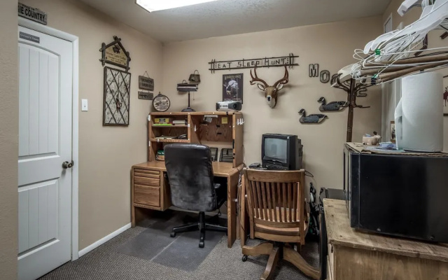 MOOSE3 - Three Bedroom Townhome