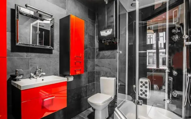 Maven Apartment