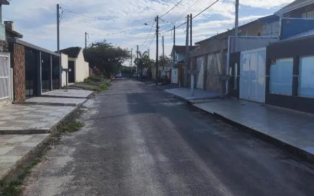 Casa Sobrado com 3 quartos em matinhos