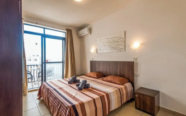 Seashells Apartment with sea view terrace with romantic sunsets