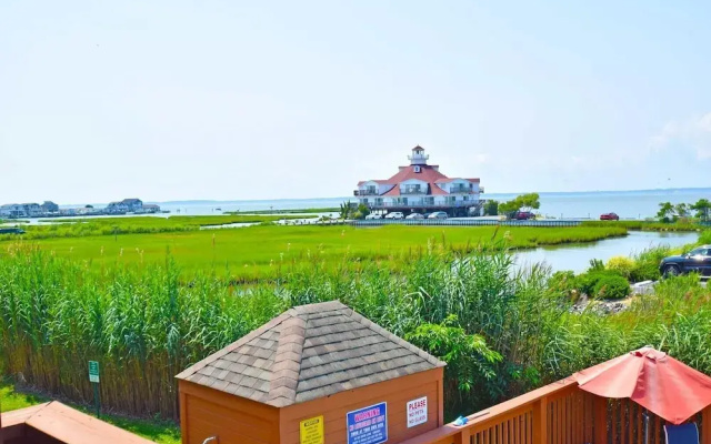 Sunset Landing 24 2 Bedroom Townhouse by RedAwning