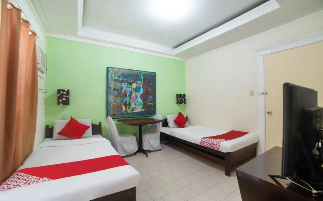 Ponce Suites Gallery Hotel