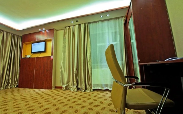 Kaiser Hotel
