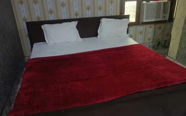 Hotel Shri Narayan