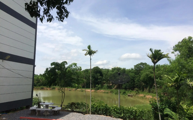 Thanakit Hotel
