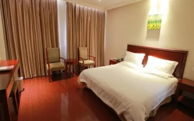 Greentree Inn Liyang East Nanhuan Road High Speed