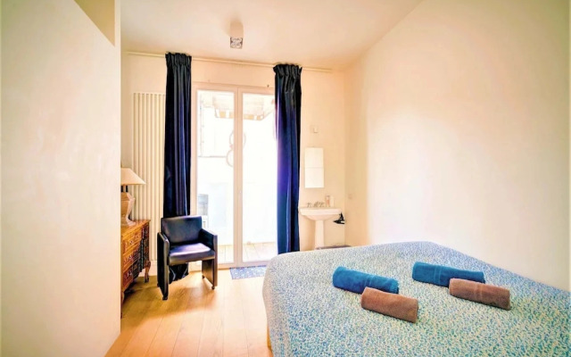 2-bedroom Apartment in Antwerp Centre