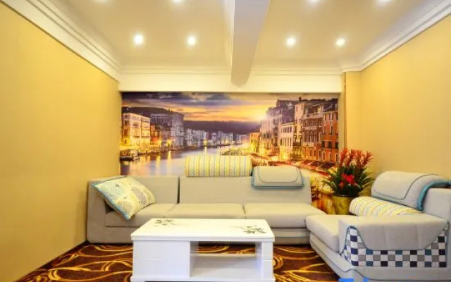 jinshutian Business Hotel