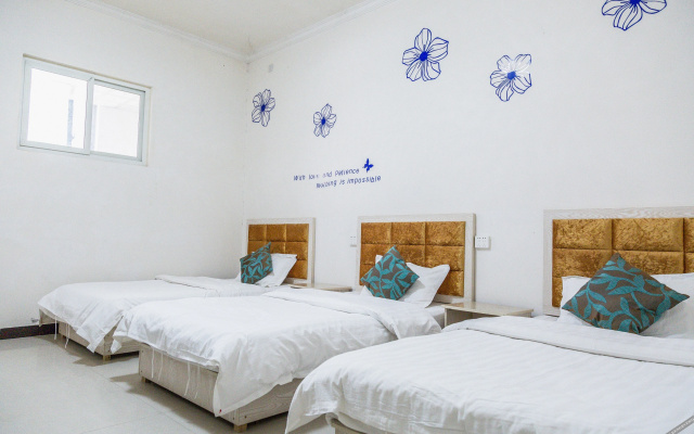 Tokyo Holiday Inn (Kaifeng Qingming Shangheyuan Henan University Jinming Campus)