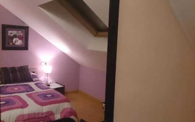 Jaen 102092 1 Bedroom Apartment By Mo Rentals