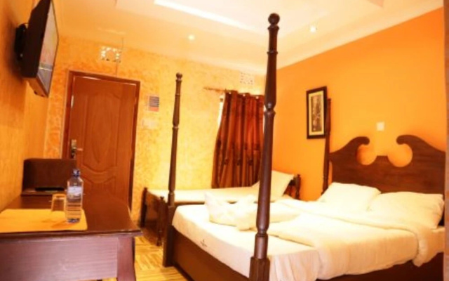 The Vip Hotel