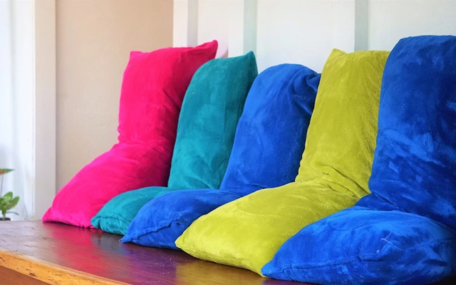 Akih Pods Hostel