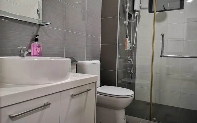 The Platino by YOYO Homestay