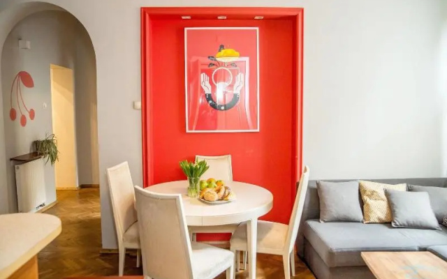 Red Kurka Apartments