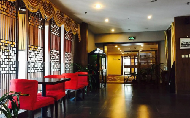 King Parkview Hotel