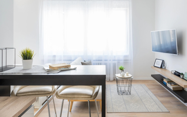 Modern and Bright Studio in Main Pedestrian Zone