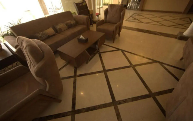 Rose Palace Hotel Suites