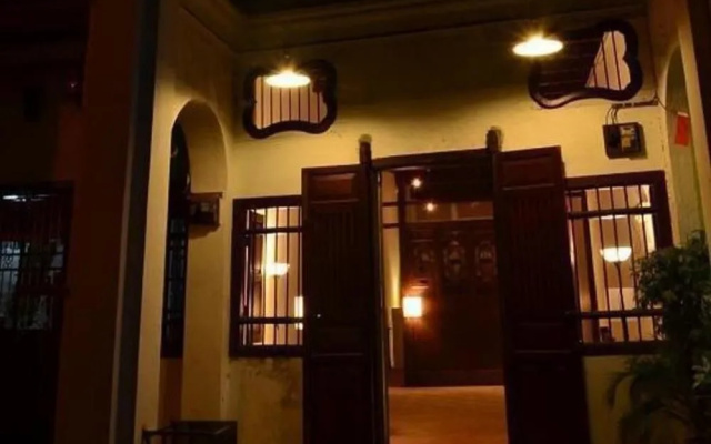 Fifty Six Guest House - Hostel