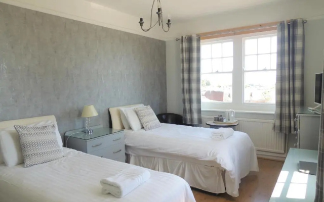 Downs Hotel
