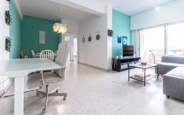 Sea-Esta Seaview Apartment