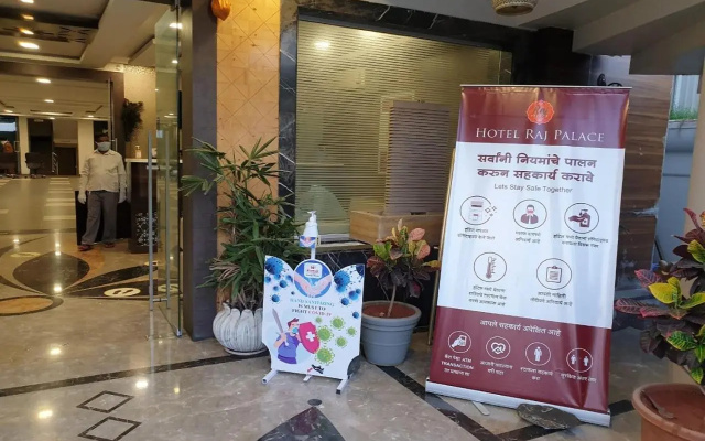 Hotel Raj Palace